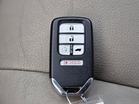 Used 2019 Honda Pilot EX-L image 35