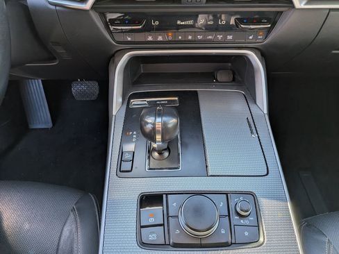 Used 2024 MAZDA CX-90 3.3 Turbo w/ Premium Package image 19