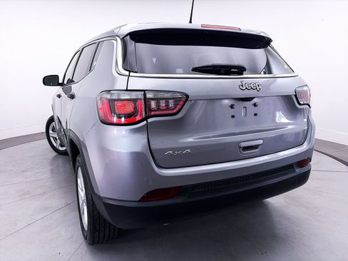 Used 2023 Jeep Compass Sport AWD/4WD image 8