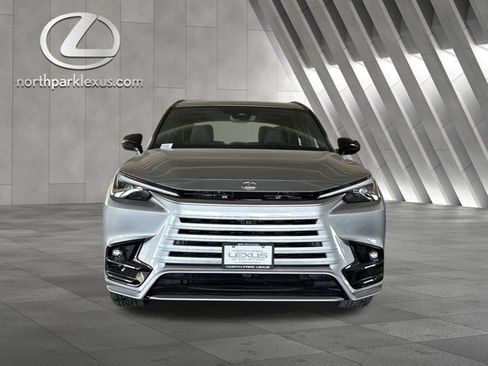 Certified 2026 Lexus TX 500h AWD w/ Technology Package image 7