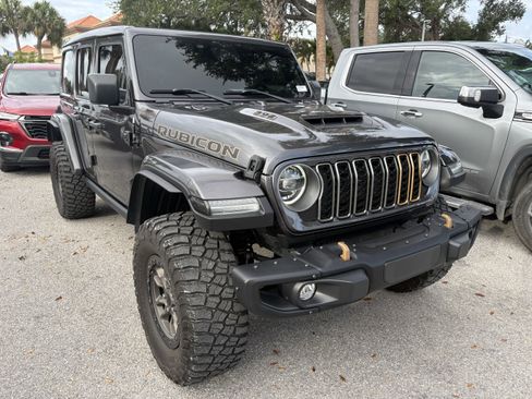 Used 2021 Jeep Wrangler Unlimited Rubicon w/ Trailer Tow Package AWD/4WD image 1