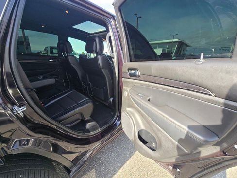 Used 2020 Jeep Grand Cherokee High Altitude AWD/4WD image 14