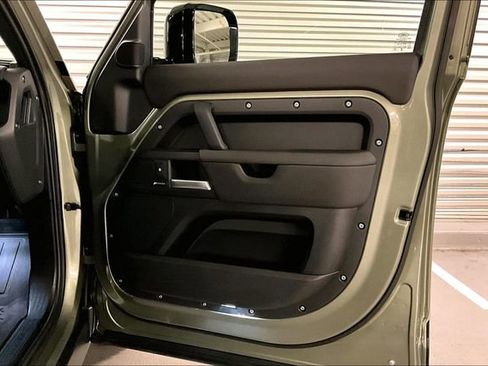 Certified 2025 Land Rover Defender 110 S image 27