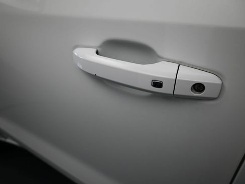 Used 2023 Chevrolet Silverado 1500 RST image 33