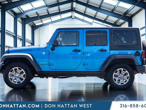 Used 2015 Jeep Wrangler Unlimited Rubicon AWD/4WD image 3