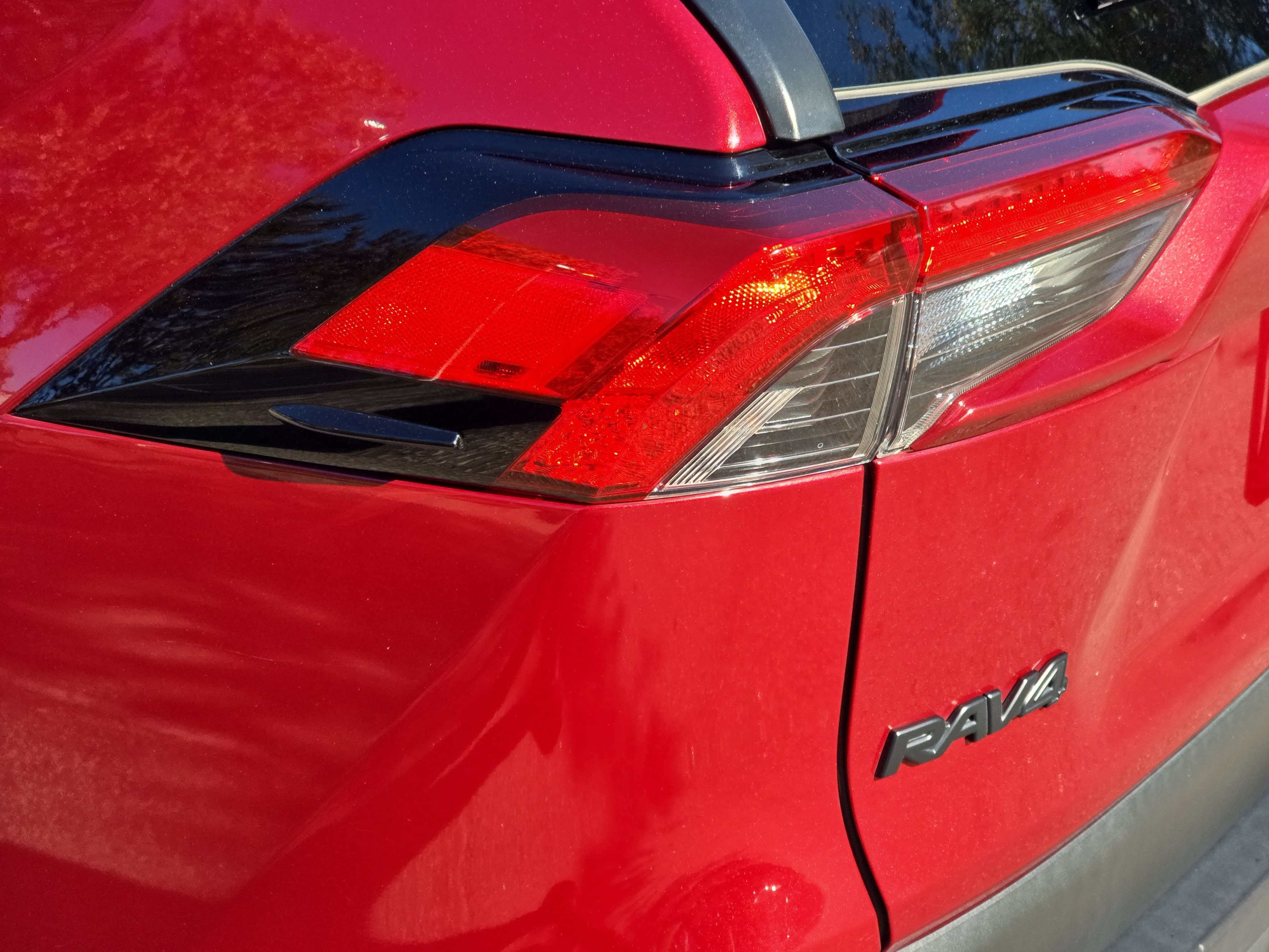 Used 2023 Toyota RAV4 XLE Premium FWD image 35