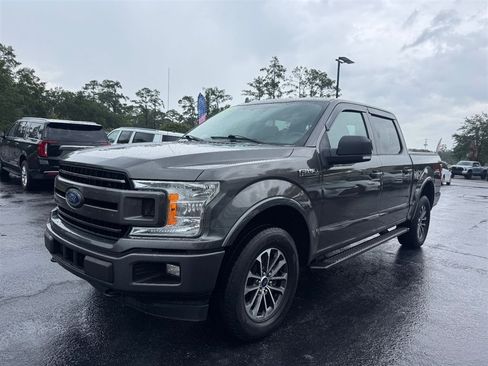 Used 2018 Ford F150 XLT w/ Equipment Group 302A Luxury AWD/4WD image 4