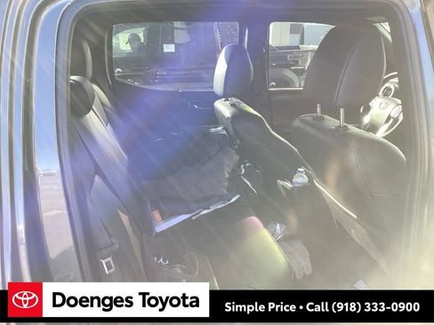 Used 2023 Toyota Tacoma Limited image 16