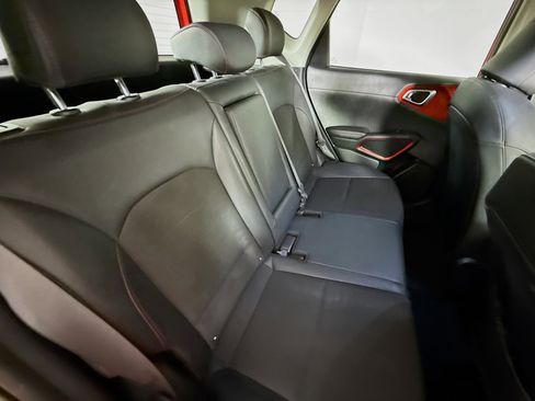 Used 2020 Kia Soul GT-Line Turbo image 35