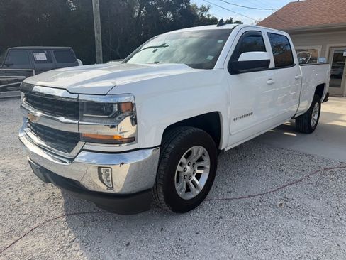 Used 2018 Chevrolet Silverado 1500 LT w/ All Star Edition image 2