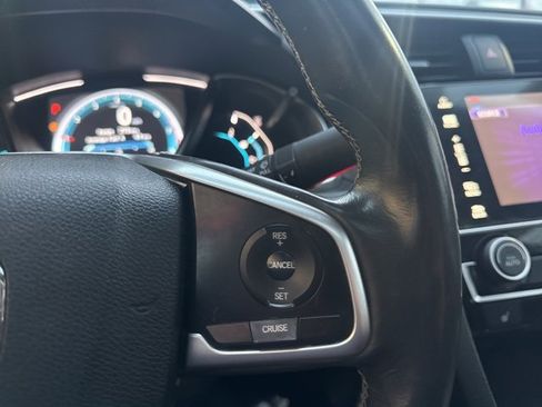 Used 2018 Honda Civic EX-T image 15