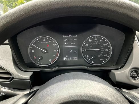 Used 2024 Subaru Crosstrek 2.0i Premium AWD/4WD image 13