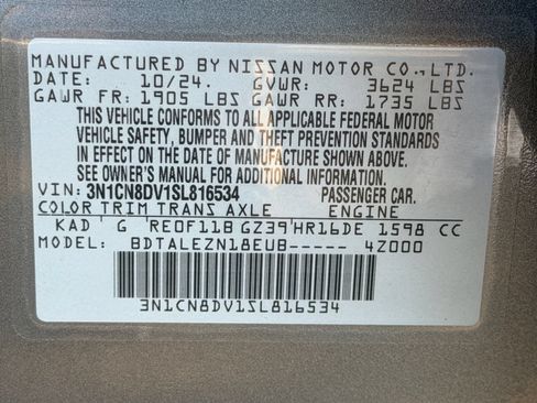 Used 2025 Nissan Versa S w/ Trunk Package FWD image 29