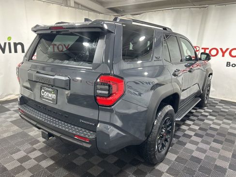 Used 2026 Toyota 4Runner TRD Off-Road Premium image 8