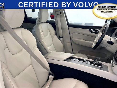 Certified 2023 Volvo XC60 B5 Plus w/ Climate Package image 11