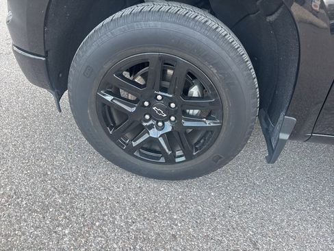 Certified 2022 Chevrolet Silverado 1500 Custom image 12