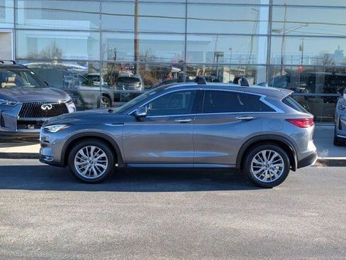 Certified 2025 INFINITI QX50 Luxe image 3