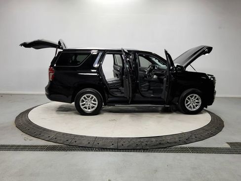 Used 2021 Chevrolet Tahoe LT image 16