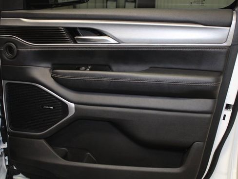 Used 2023 Jeep Wagoneer Series II image 22