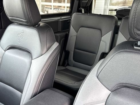 Used 2024 Ford Bronco Big Bend image 14
