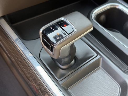 Used 2024 Chevrolet Silverado 1500 LT Trail Boss w/ LT Trail Boss Premium Package image 24