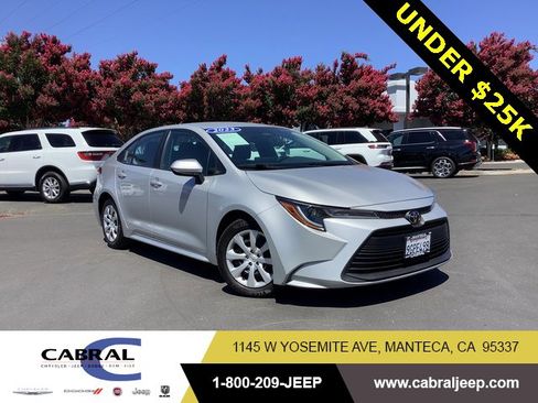 Used 2023 Toyota Corolla LE image 1