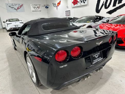 Used 2009 Chevrolet Corvette Convertible w/ Preferred Equipment Group image 3