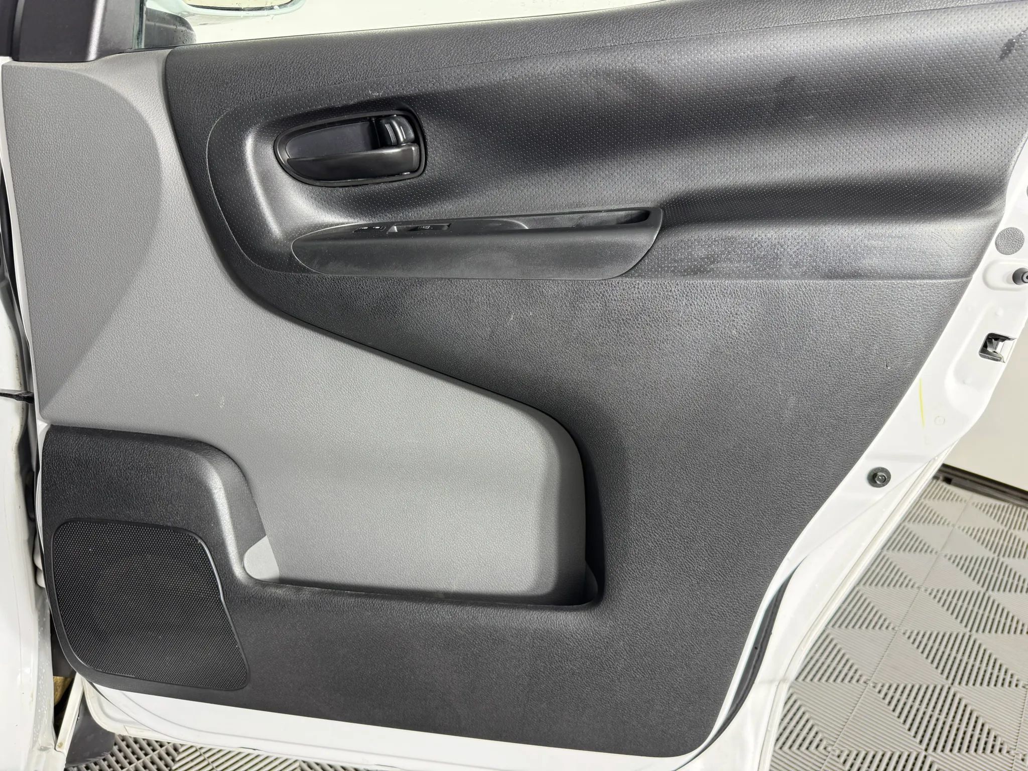 Used 2018 Nissan NV200 SV w/ Navigation Package FWD image 34