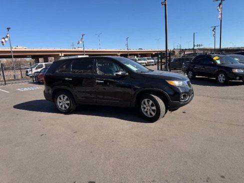 Used 2012 Kia Sorento FWD image 20