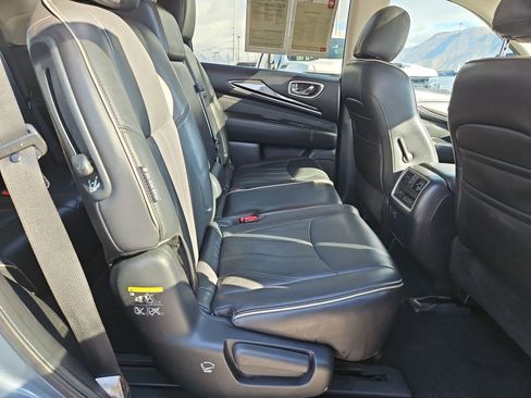 Used 2018 INFINITI QX60 Base image 30