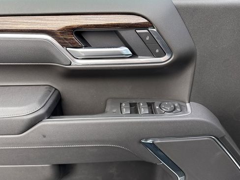 New 2026 GMC Sierra 1500 Elevation image 12