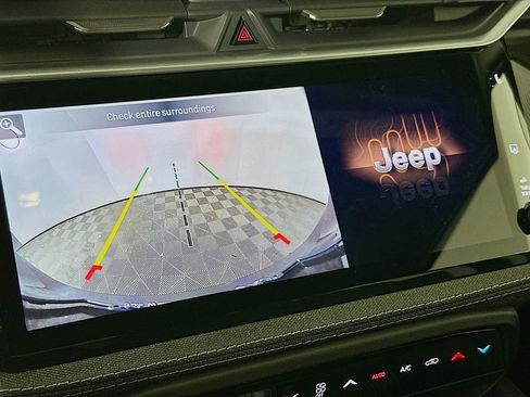 New 2026 Jeep Cherokee Laredo image 17