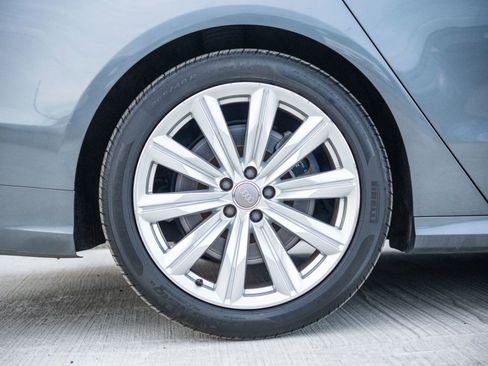 Used 2018 Audi A8 L 4.0T image 29