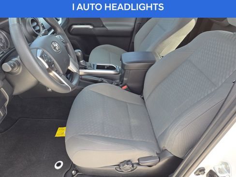 Used 2022 Toyota Tacoma SR5 image 14