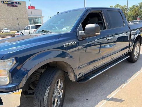 Used 2019 Ford F150 XLT w/ Equipment Group 302A Luxury AWD/4WD image 2
