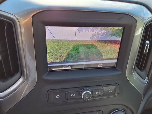 Used 2024 Chevrolet Silverado 2500 W/T w/ WT Convenience Package AWD/4WD image 5