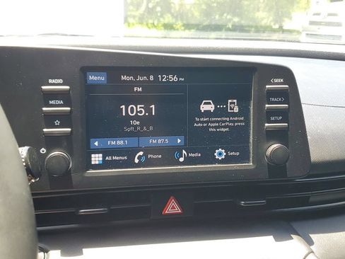 Used 2025 Hyundai Elantra Sport FWD image 24