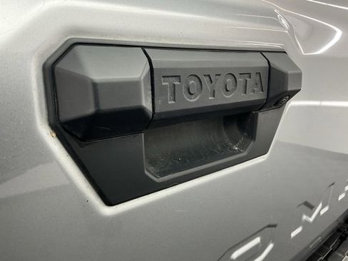 Used 2024 Toyota Tacoma TRD Sport image 25