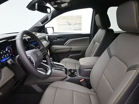 New 2026 Chevrolet Colorado ZR2 AWD/4WD image 16