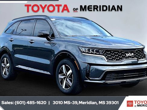 Used 2023 Kia Sorento S w/ Panoramic Sunroof Package FWD image 1