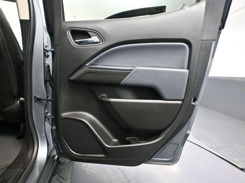 Used 2019 Chevrolet Colorado Z71 image 40