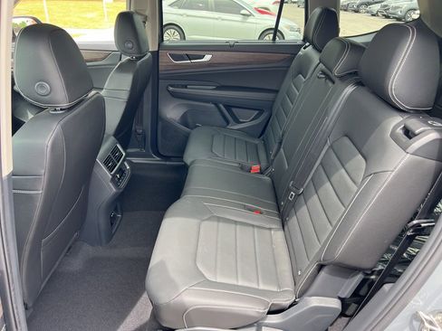 New 2026 Volkswagen Atlas SEL AWD/4WD image 24