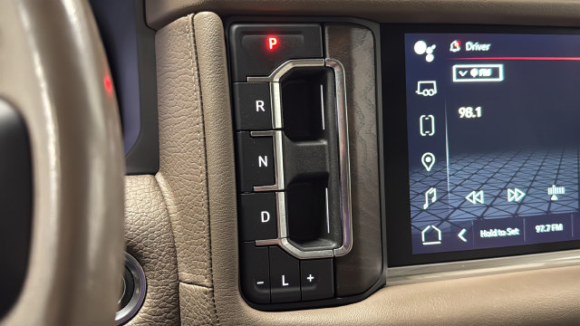 Used 2022 GMC Yukon Denali AWD/4WD image 18