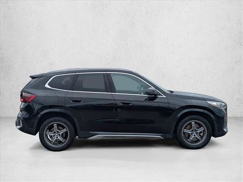 Used 2025 BMW X1 xDrive28i AWD/4WD image 4
