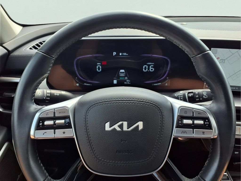Used 2025 Kia Telluride S AWD/4WD image 17