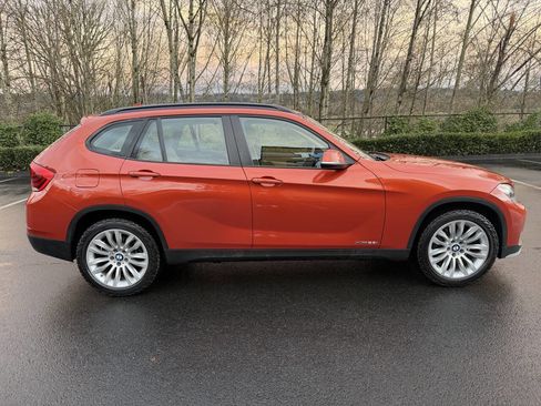 Used 2015 BMW X1 xDrive28i image 4