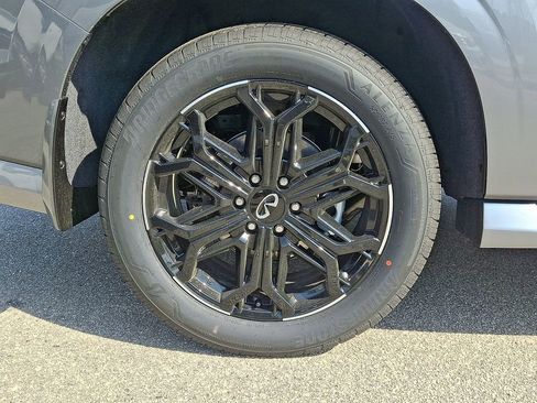 New 2026 INFINITI QX80 4WD w/ Sport Exterior Package image 5