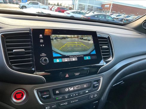 Used 2022 Honda Passport TrailSport image 19