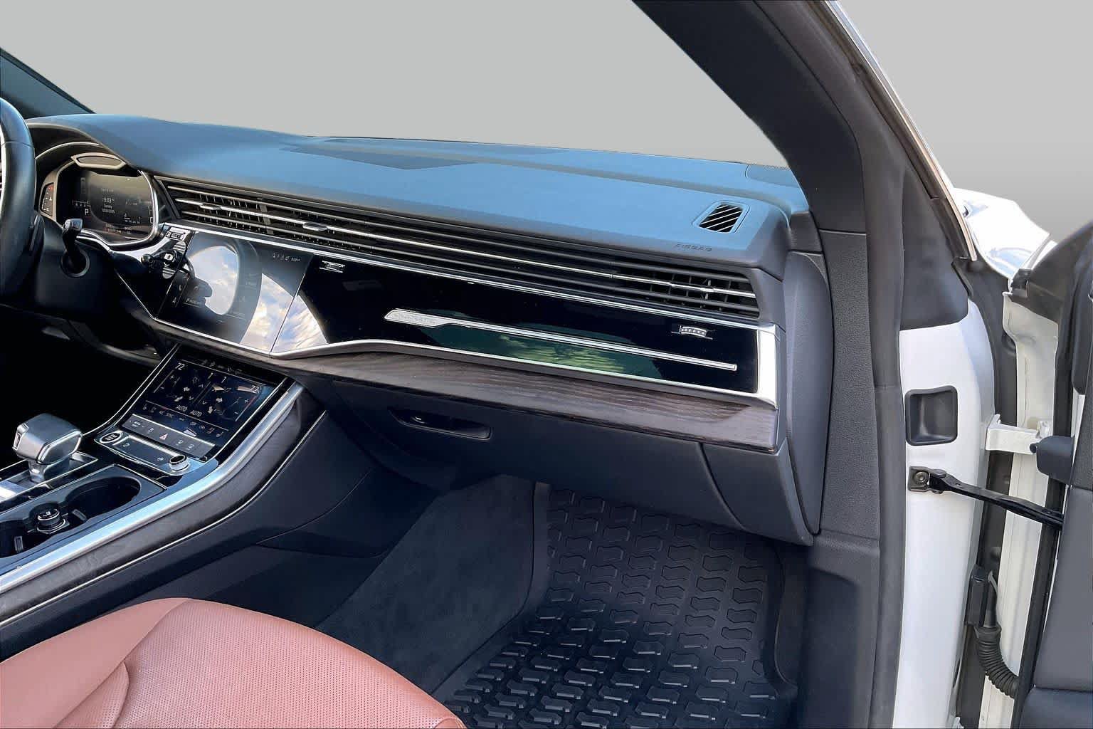 Used 2021 Audi Q8 Premium Plus AWD/4WD image 19