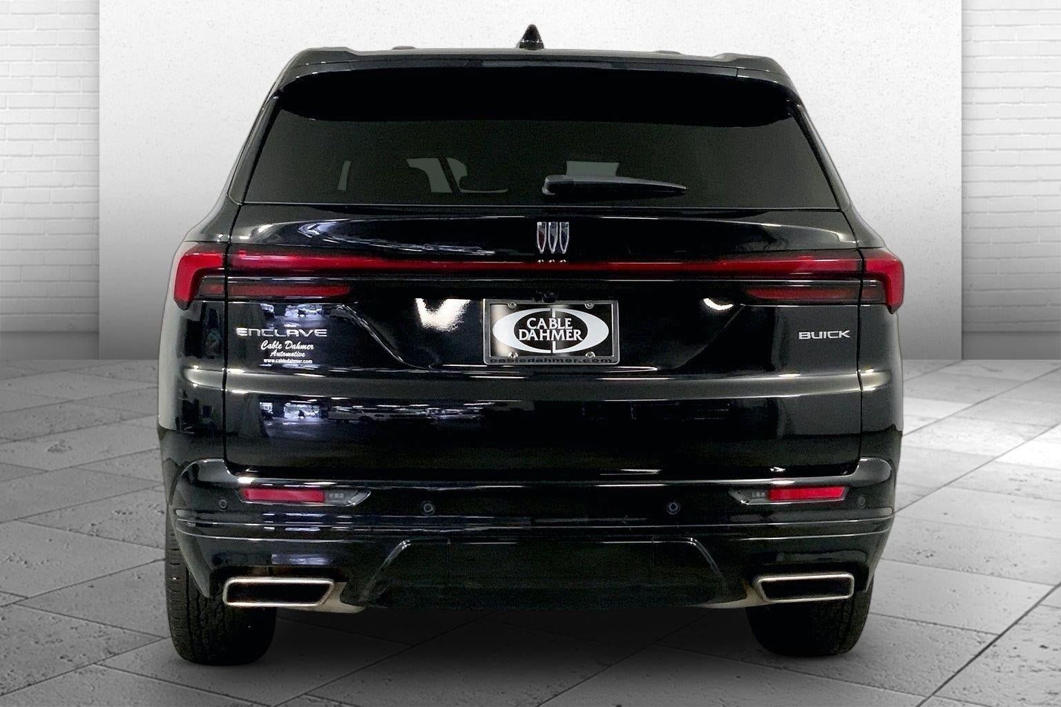 Used 2026 Buick Enclave Sport Touring FWD image 3